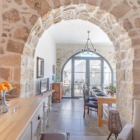 Stonehouse South Crete Vóroi