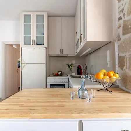 펜션 Stonehouse South Crete